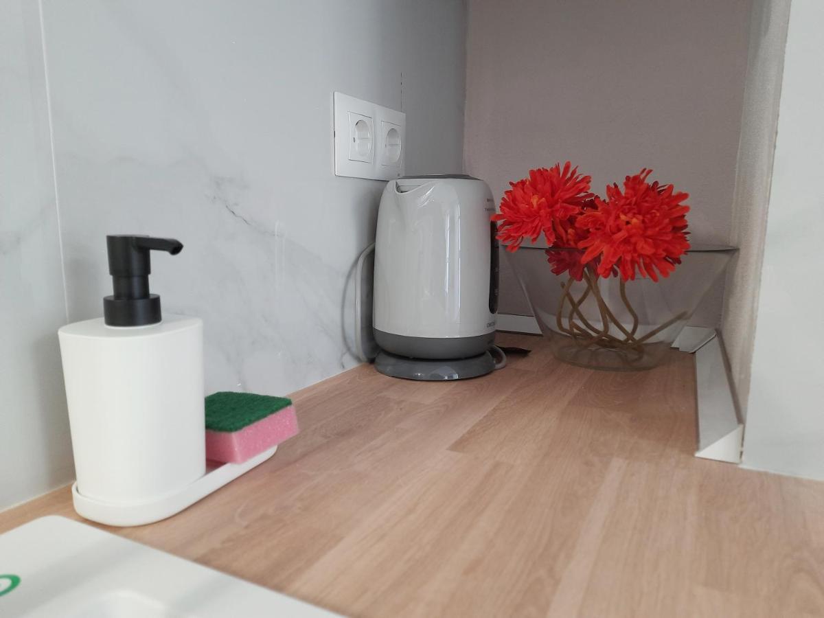 Lovely Center Apartments - Balcony Lux Sol Σεβίλλη Εξωτερικό φωτογραφία